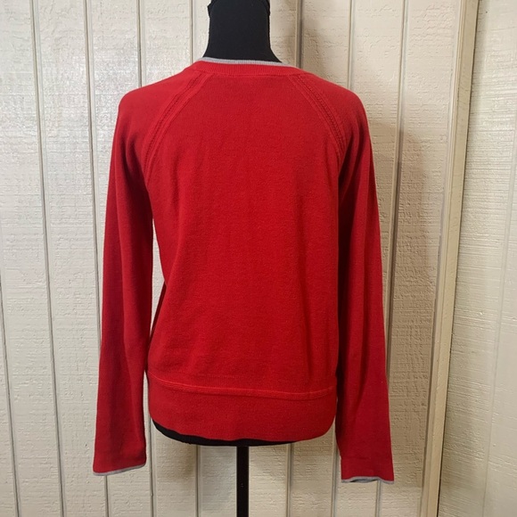 Athleta North Point Sweater with thumb holes, size medium. - Picture 5 of 7